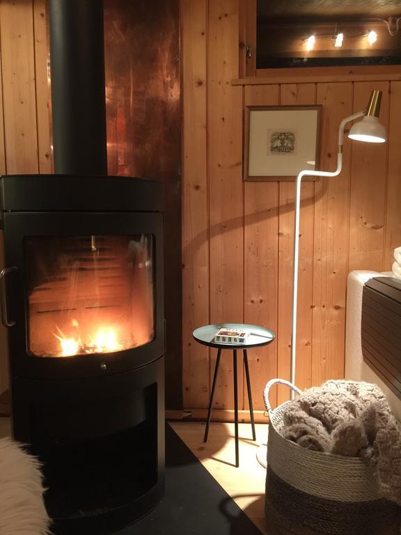 Lovely Cabin In The Capital Area With Hot Tube Hafnarfjordur Ngoại thất bức ảnh