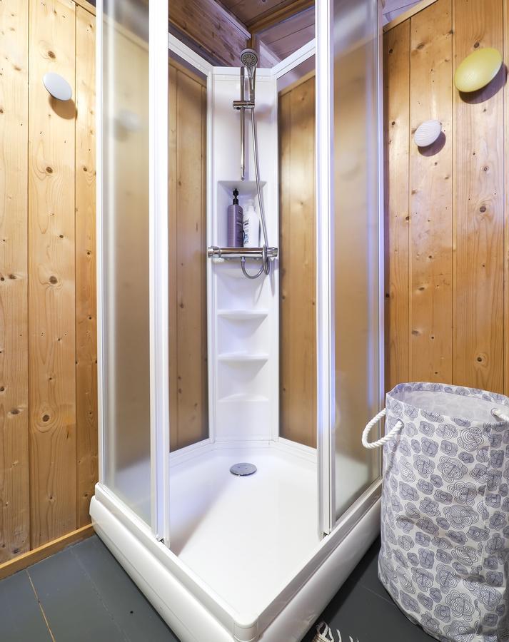Lovely Cabin In The Capital Area With Hot Tube Hafnarfjordur Ngoại thất bức ảnh